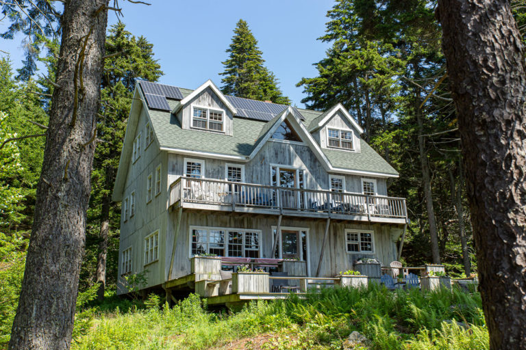 two nights in the comfort of the Maine Island Lodge